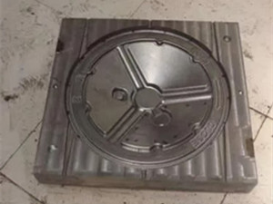 數(shù)控機(jī)床模具